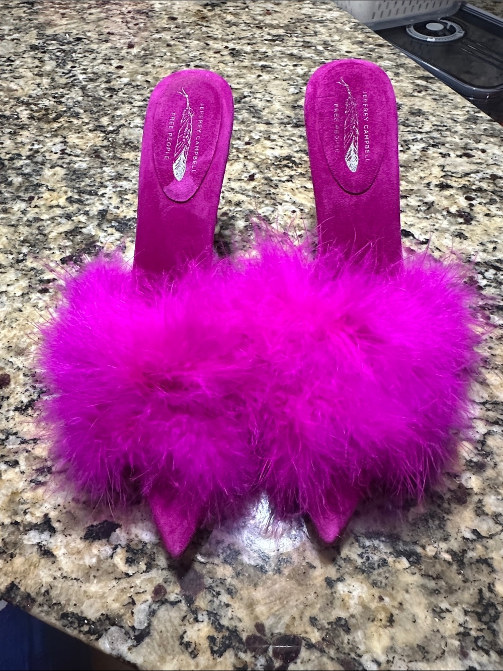 NEW Jeffrey Campbell Fuchsia Feather Slide Heels - Size 7.5